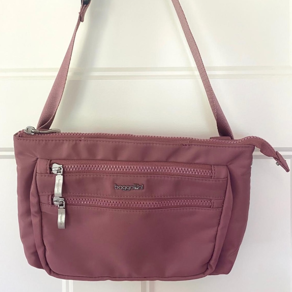 Baggallini Pocket Belt/Crossbody Bag - Mauve Twill - Like New! Multi-Way Wear 💕